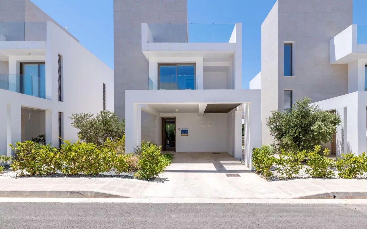 Azure Seaview - Ruby Villa: Hovedindgang