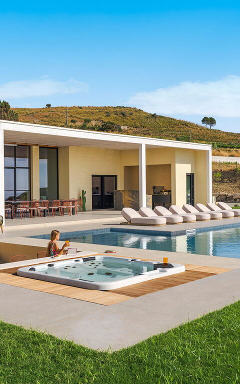 Villa Chabada: Have, pool, Udendørs, Udvendige