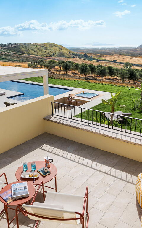 Villa Chabada: Altan / terrasse / gårdhave