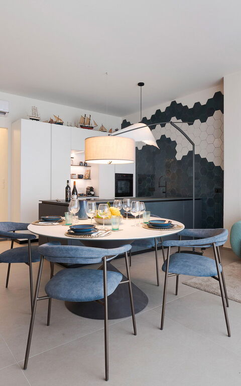 La Prua Apartament: Frokostlokale, Køkken, Stue