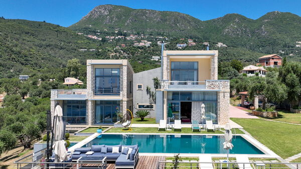 Villa Kastraki: Have, pool, Udendørs, Udvendige