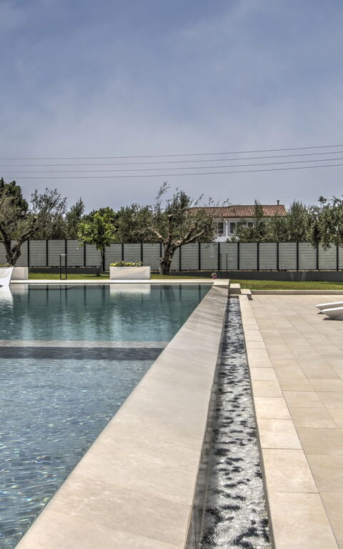 Villa Watanave: Forår, pool, Sommer, Udendørs, Udvendige